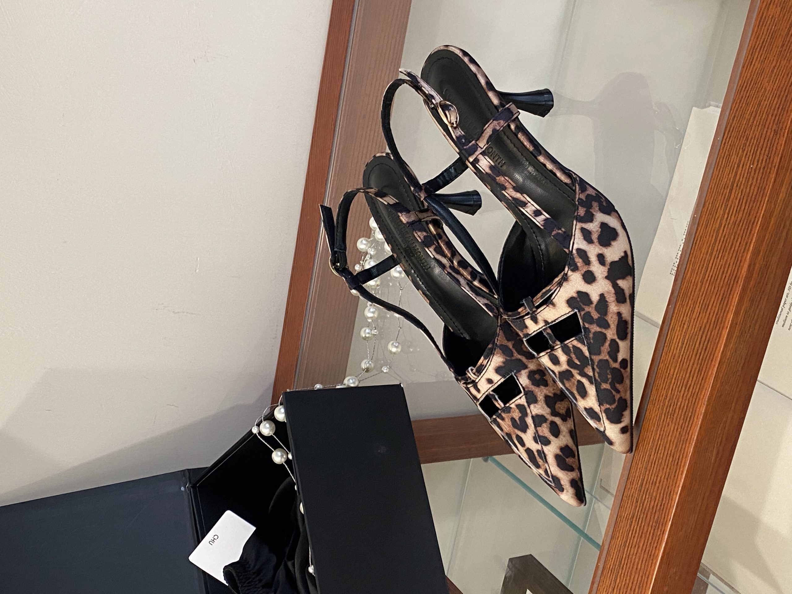 2026 New Summer Pointed Toe Thin High Heel Open Back Slip-On European American Style French Temperament Women's Shoes - Image 2