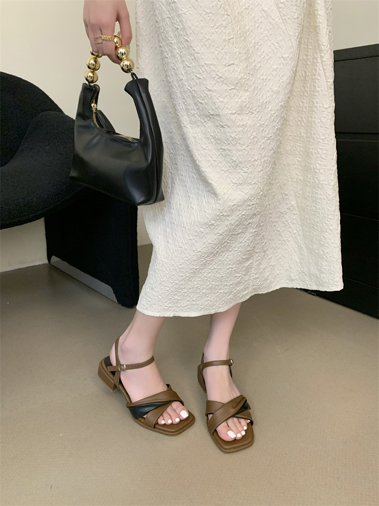 2024 New Summer Women's Chunky Heel Fashion Sandals Soft PU Comfortable Strappy Square Toe Sandals - Image 2