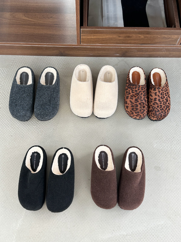 New Wool Felt Mule Slippers Women's Winter 2024 Mid Heel Plain - Image 4